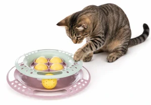 TRIXIE JUNIOR hračka kruh s míčky pro koťata 24 cm