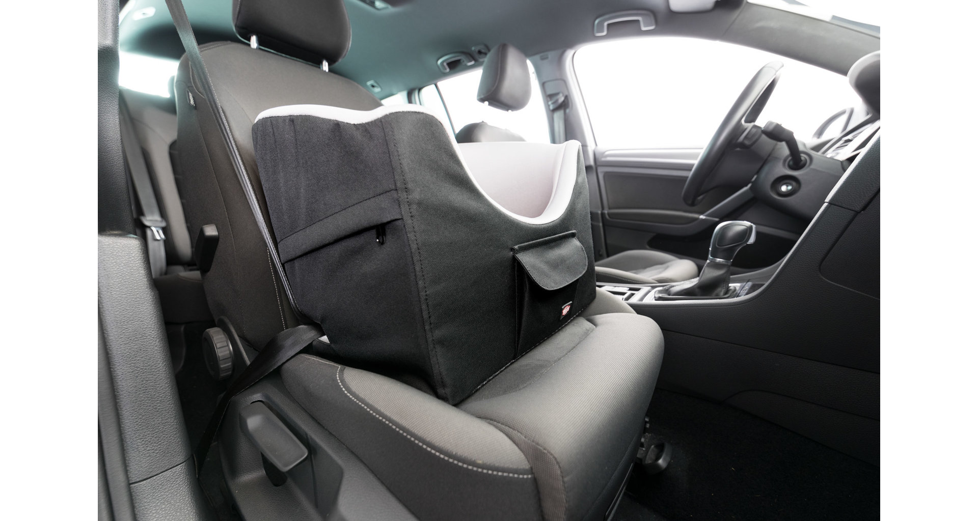 TRIXIE Autosedačka, stabilní, šedo/černá 41x39x42cm