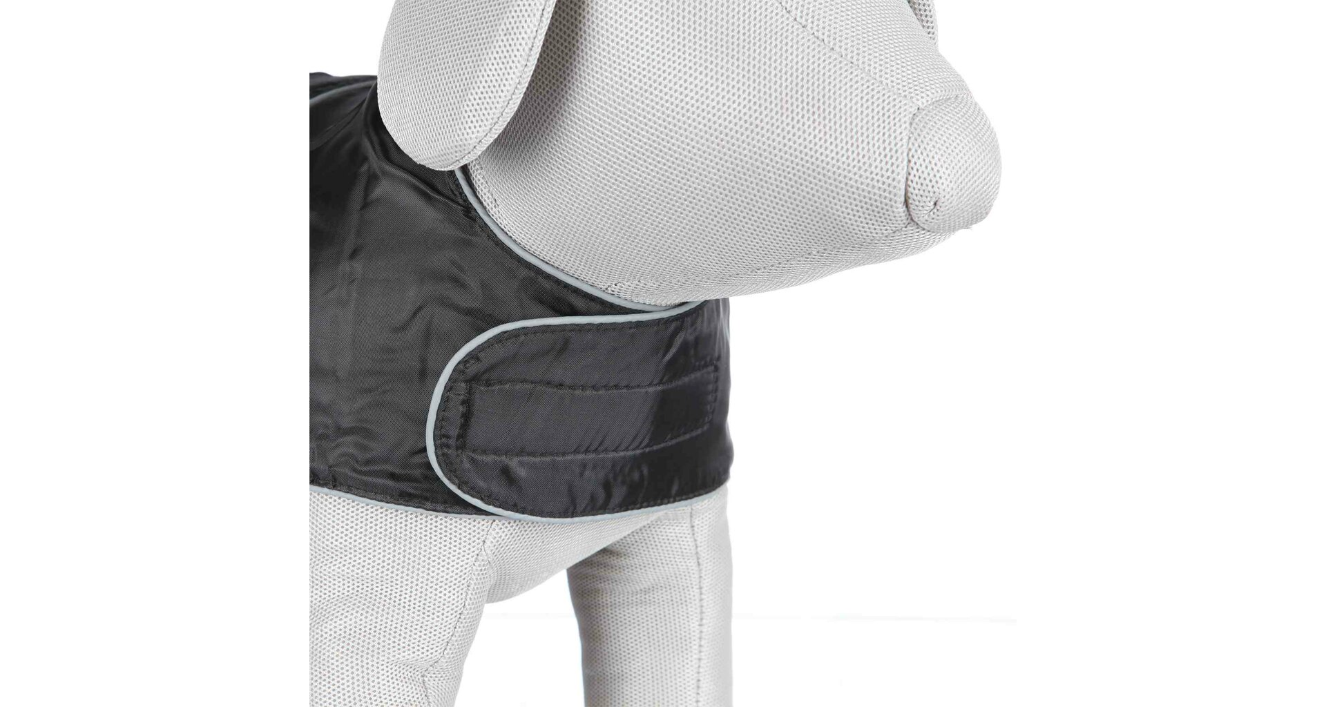 TRIXIE Reflexní vesta ORLEANS černá XL:80cm, hruď:70-100cm, krk:68-78cm