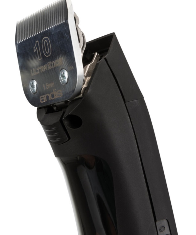 TRIXIE Stříhací strojek ANDIS typ MBG-4  10 W (RP 2,90 Kč)