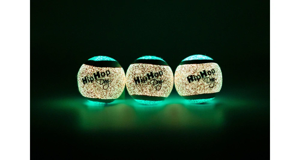 Balení-neonový ve tmě svítící tenis. míč pískací 5 cm (3 ks/bal) HIPHOP DOG