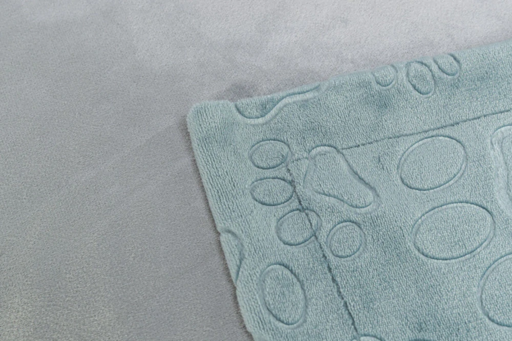 TRIXIE Plyšová deka BARRY, dvouvrstvý samet, modrá/šedá 150 x 100 cm