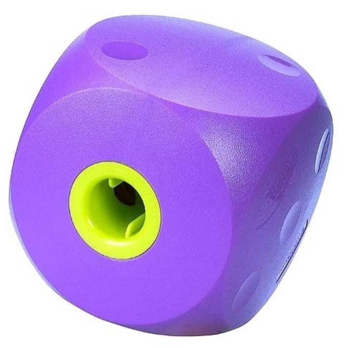 Hračka pes BUSTER Mini cube cherry 9cm, S