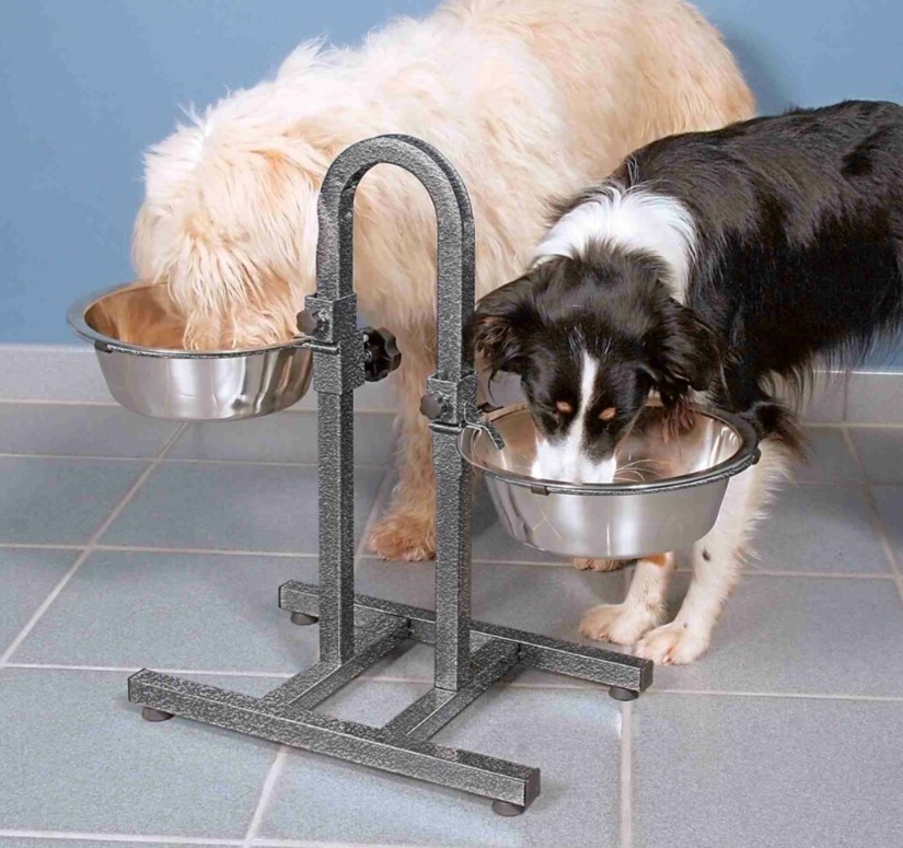 TRIXIE Psí bar - nastavitelná výška misek, 2x miska 2,8l/24cm