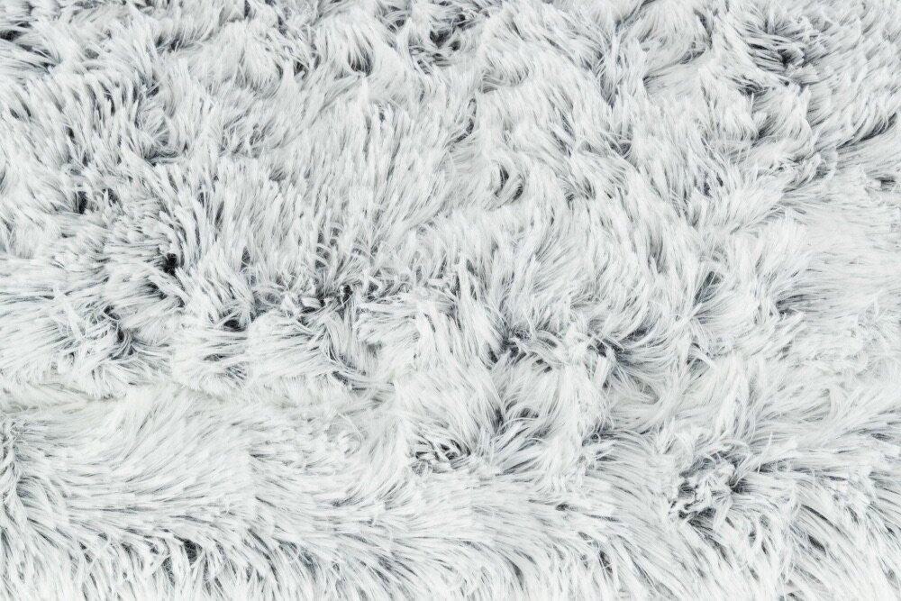 TRIXIE Lehací podložka HARVEY, hebký dlouhý vlas, bílo-černo/šedá 120 x 80 cm