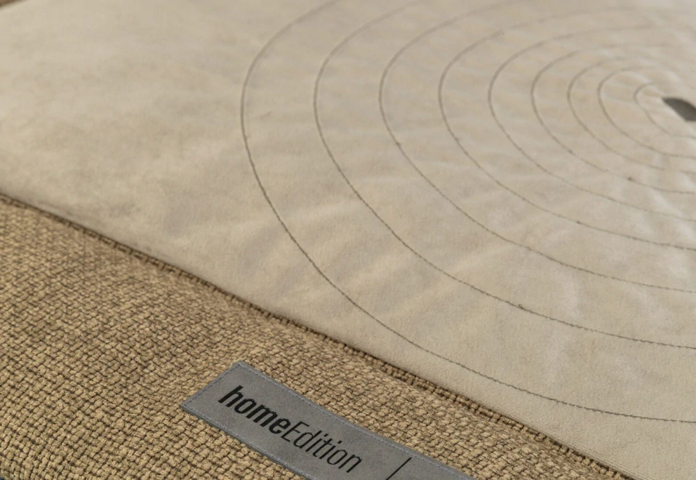 TRIXIE Podložka k ležení VIVIANA, 95 x 65 cm, sametová tkanina, hnědá