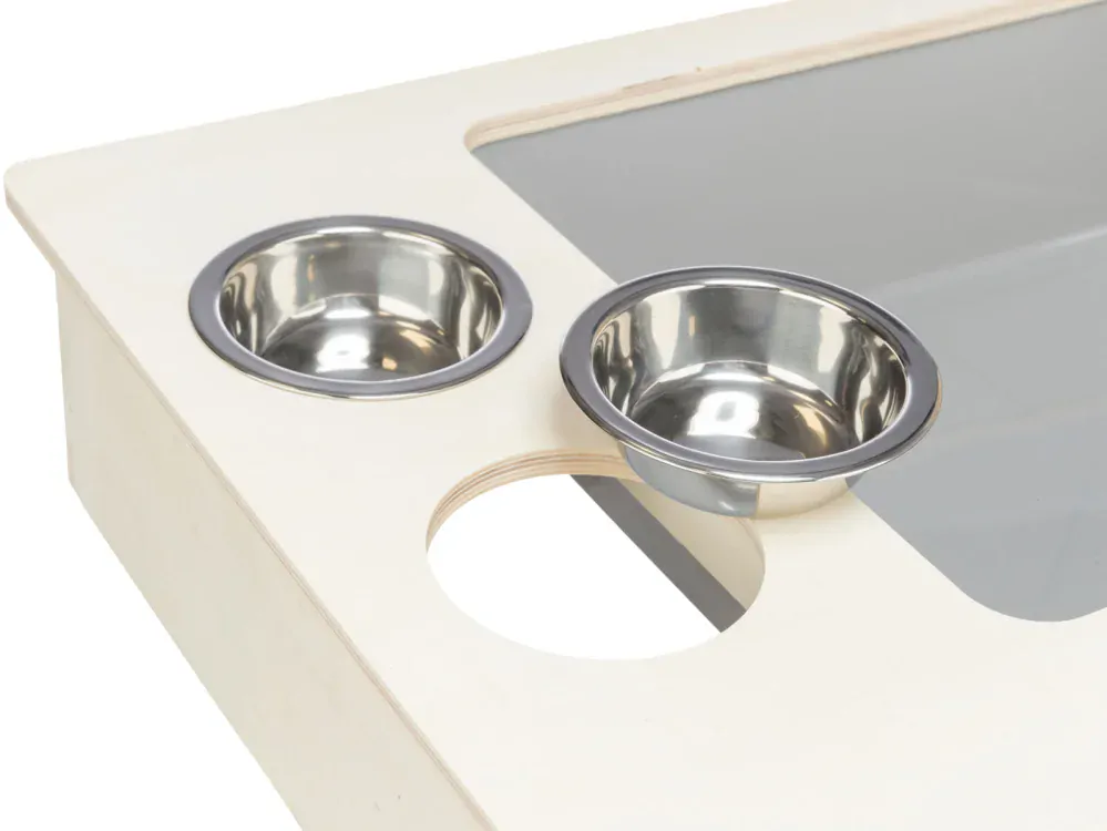 TRIXIE Krmná stanice - bar + misky, jesličky - 70 x 41 x 47 cm, dřevo/nerez/plast