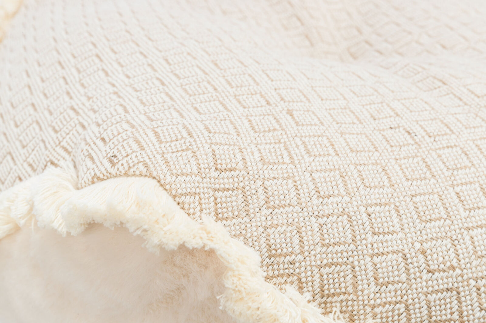 TRIXIE Extravysoký polštář BOHO čtvercový, béžová 50 x 50 cm