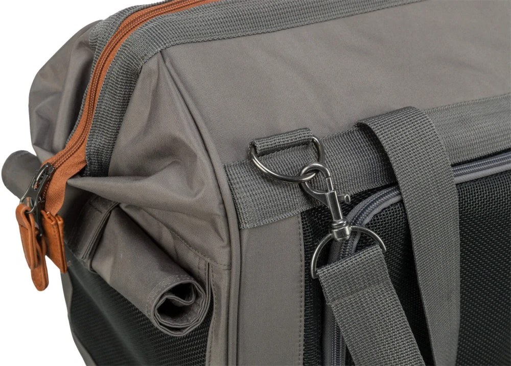 TRIXIE Cestovní taška FINLAY, 43 x 26 x 32 cm, do 10 kg, nylon, černá/šedá