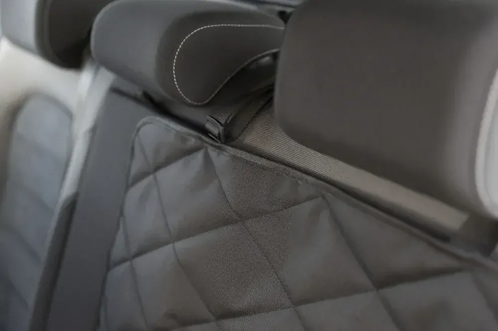 TRIXIE Polštář na autosedadlo, 61 x 10 x 50 cm, černá