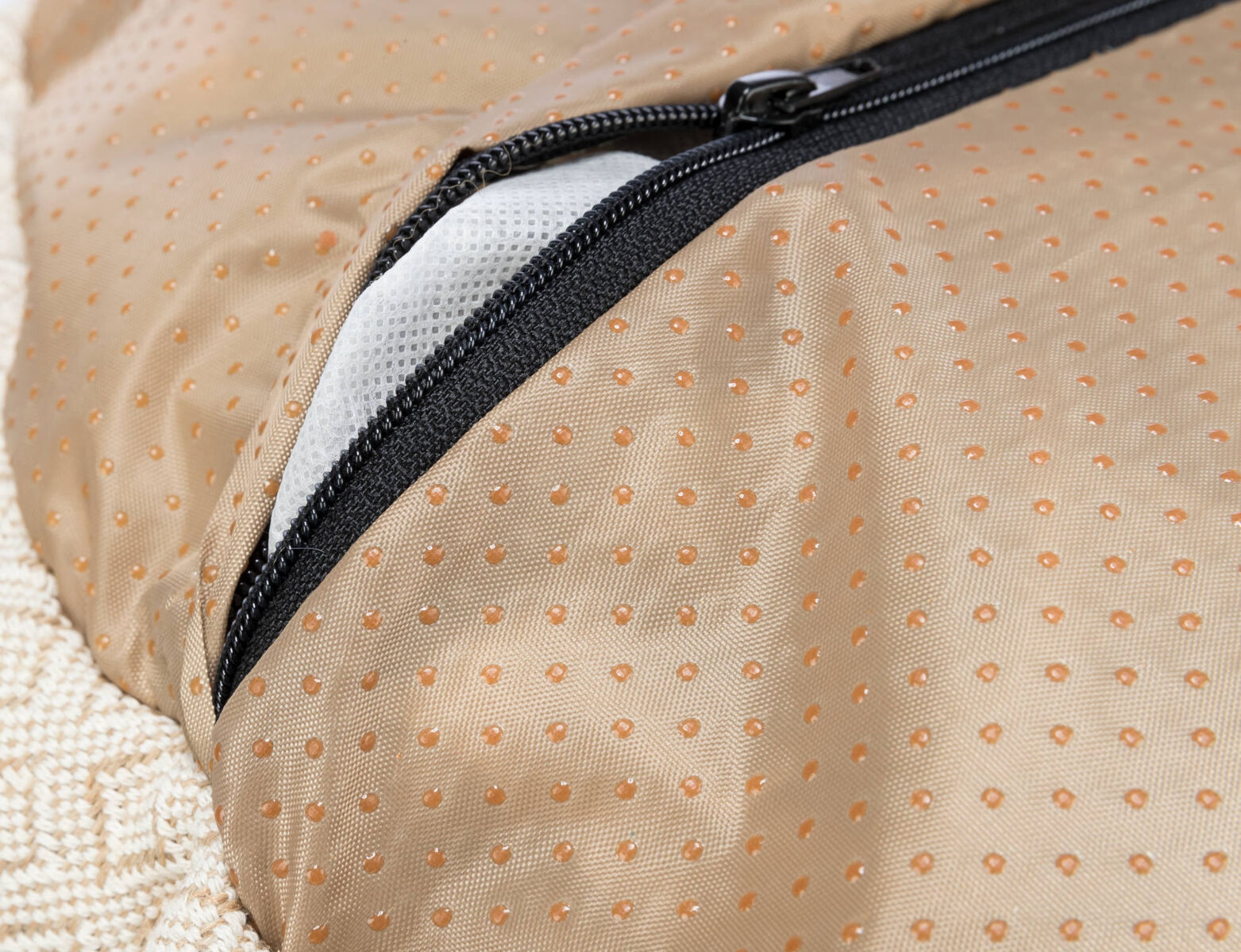 TRIXIE Pelech BOHO s vysokým okrajem, béžová 50 x 50 cm