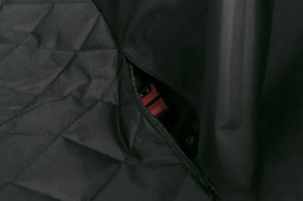 Ochranný potah zadních sedadel auta, 1.55 x 1.30 m, černá