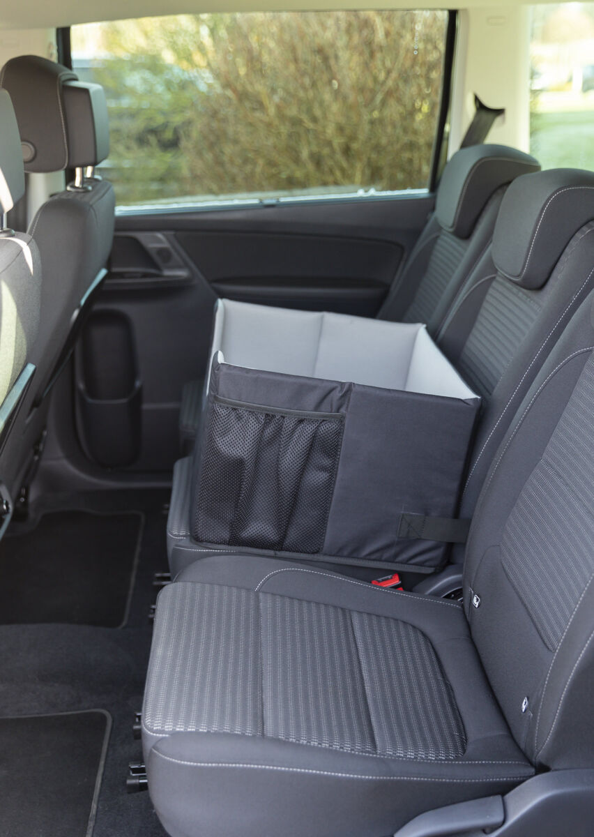 TRIXIE Autosedačka 45 x 28 x 40 cm, černá/šedá