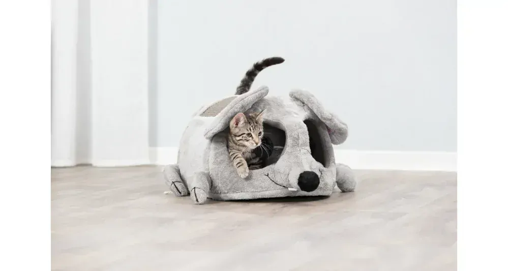 TRIXIE Plyšová myš LUKAS pelíšek s hračkou a škrábadlem 35x33x65cm