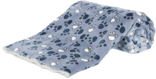 TRIXIE Deka TAMMY jemný plyš/dlouhý plyš, modrá s packami 100 x 70 cm